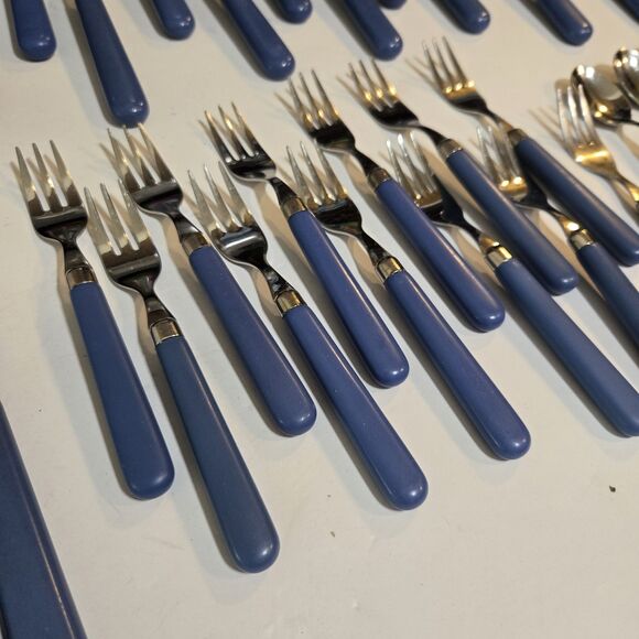 48pc Villeroy & Boch Stainless Flatware Periwinkle Blue Resin Handle forks spoon - Picture 3 of 11